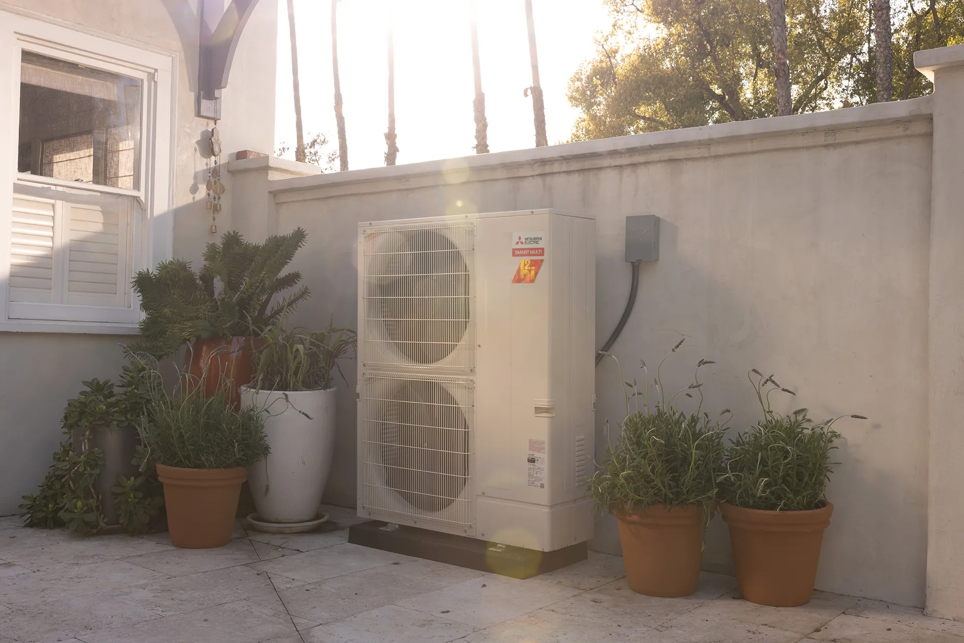 三菱 EQ SRT-HPT46W4 NSAE001NO08 T701-112R SMART MULTI Hyper-heating Heat Pump - MXZ-SM | Mitsubishi